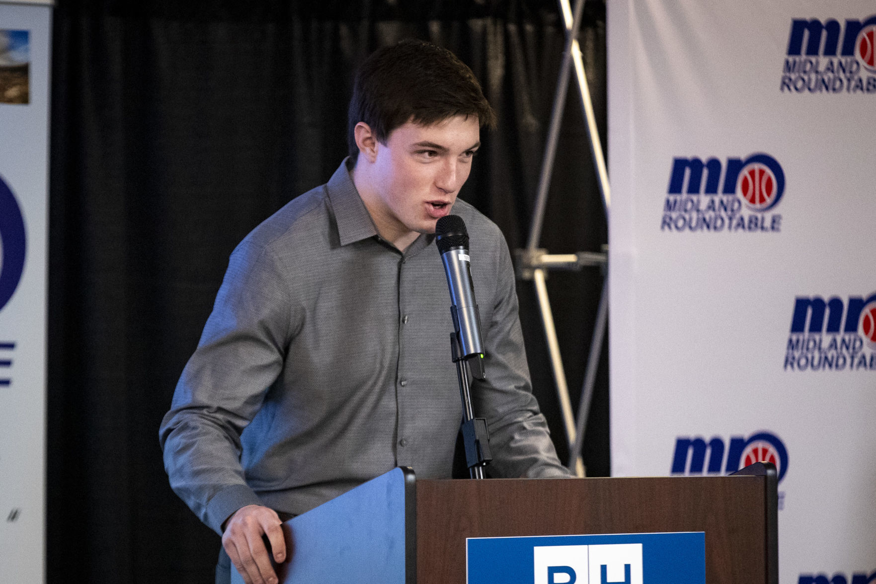 Midland Roundtable Athlete of the Year awards ceremony